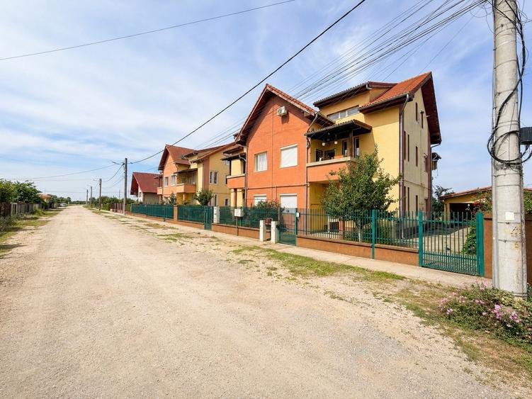 Apartament cu 2 camere nedecomandat, mobilat în Moșnița Nouă