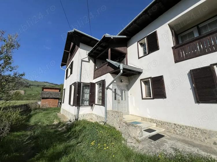 Casă cu 6 camere cu Teren 3000 Mp în Gura Humorului