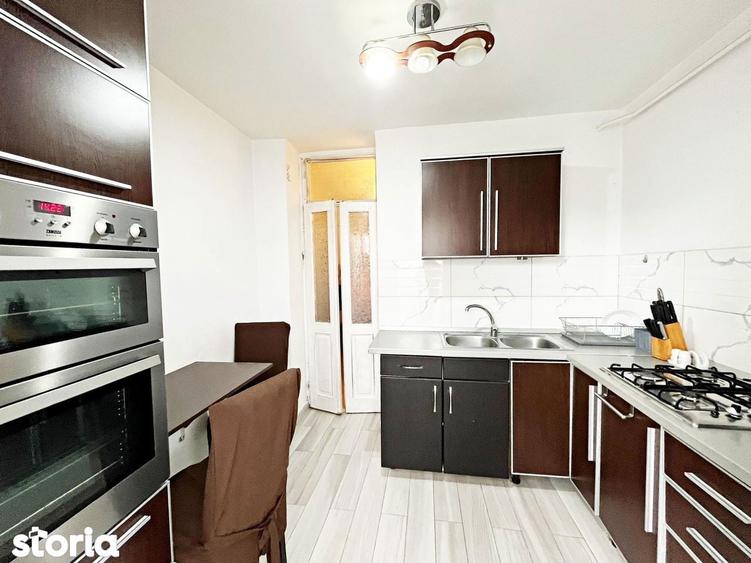 Apartament cu 3 camere decomandat în Decebal