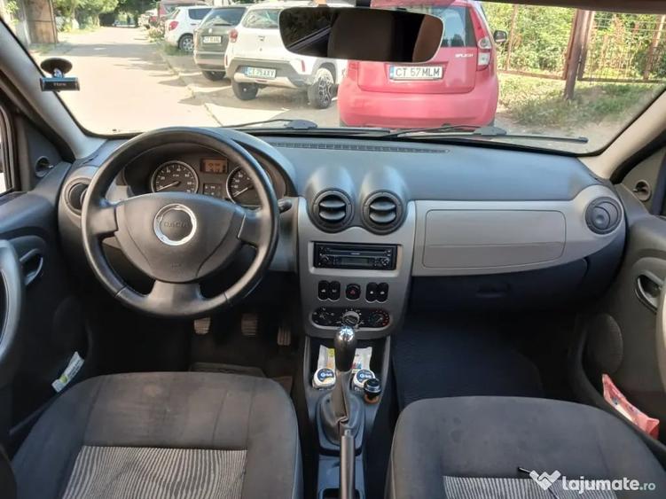 Casă cu 4 camere în Bucureștii Noi
