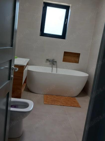 Casă cu 3 camere cu Teren 600 Mp în Central