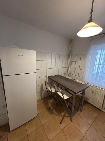 Apartament cu 2 camere decomandat, mobilat în Aviației
