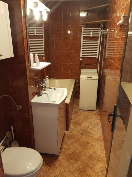 Garsonieră decomandată în Vitan