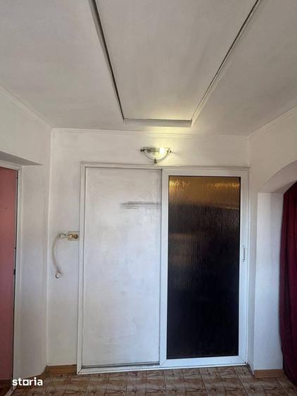Casă cu 3 camere cu Teren 600 Mp în Central