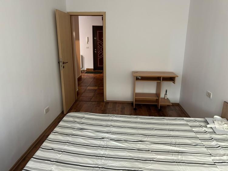 Apartment de inchiriat - 11