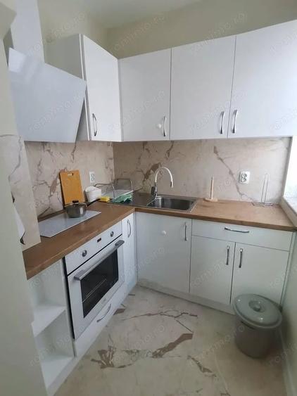 Apartament cu 2 camere decomandat în Baba Novac