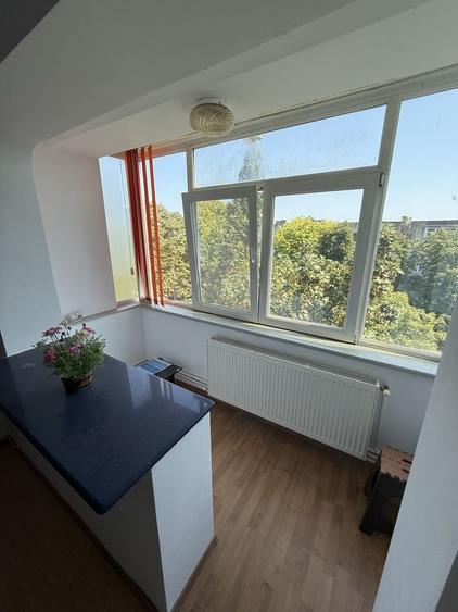 Apartament cu 2 camere semidecomandat în Dacia
