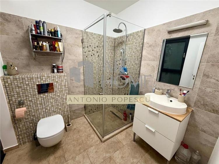 Apartament cu 3 camere decomandat, mobilat în Albert