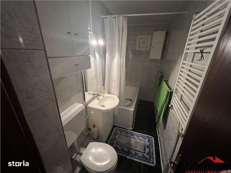 Apartament cu 2 camere, mobilat în Central