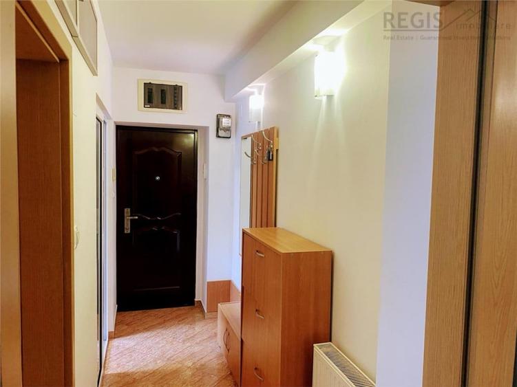 Apartament cu 2 camere semidecomandat în Central