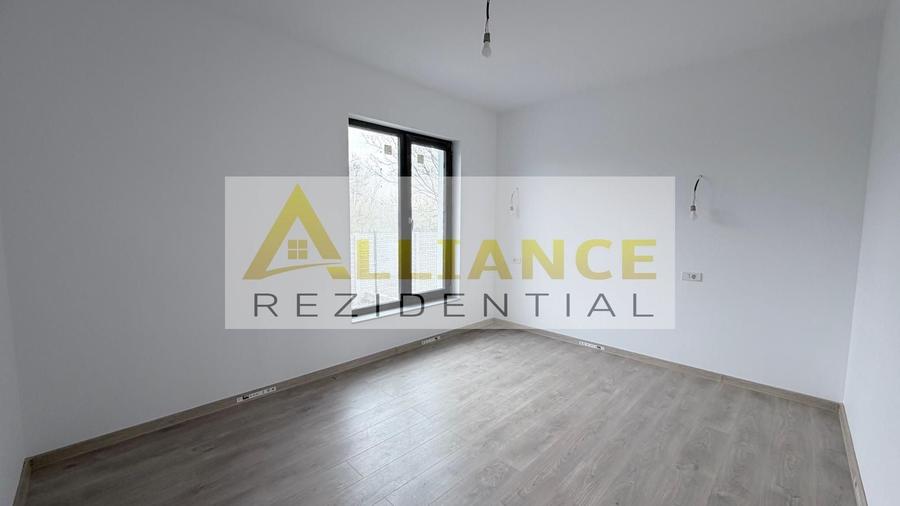 Casă individuală cu 3 camere cu Canalizare în Berceni