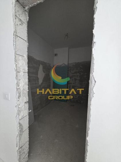 Apartament cu 3 camere decomandat în Metalurgiei