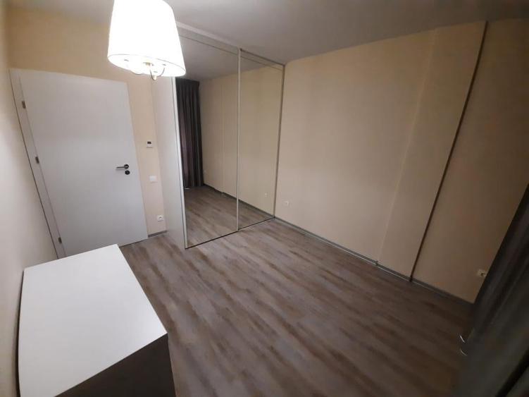 Apartament cu 3 camere decomandat în Calea Dumbrăvii