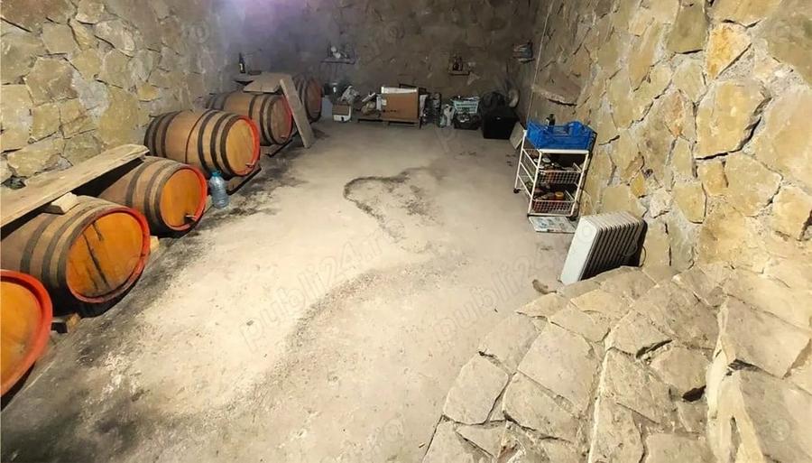 Casă individuală cu 3 camere cu Canalizare în Mihail Kogălniceanu