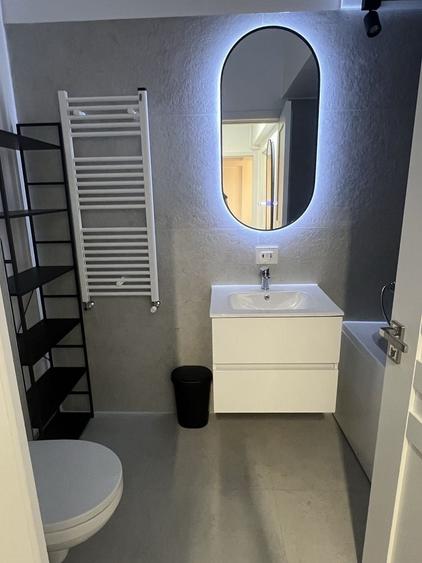Apartament cu 2 camere decomandat în Lacul Morii