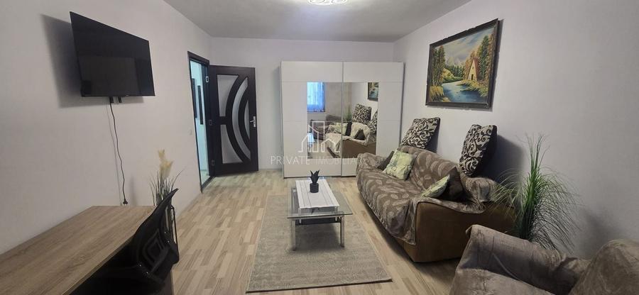 Apartament cu 2 camere decomandat în Tudor