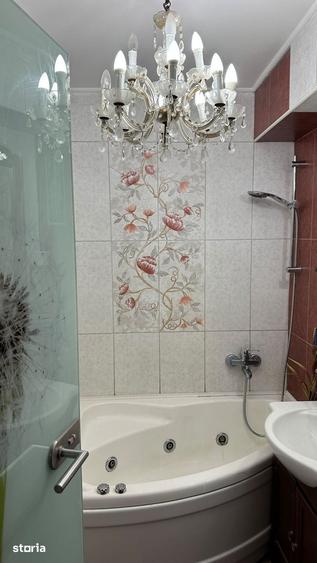 Apartament de inchiriat - 3 camere, Calea Bucure?ti/Institut - 5