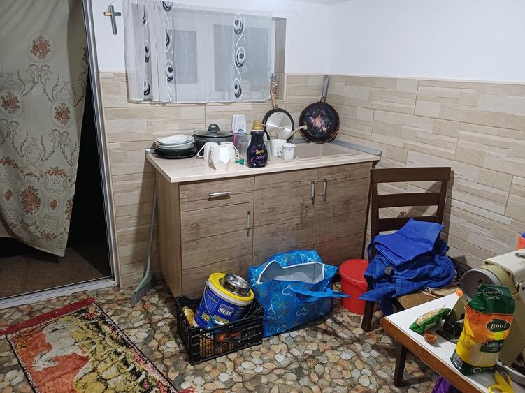Garsonieră decomandată în Central