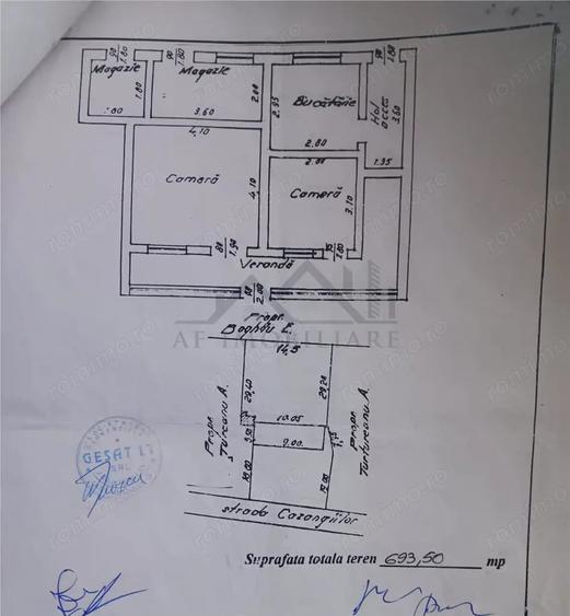 Casă cu Teren 700 Mp în Filiași
