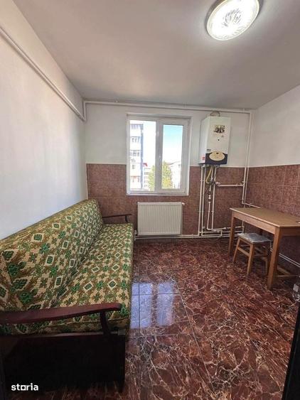 Apartament cu 4 camere în Ultracentral