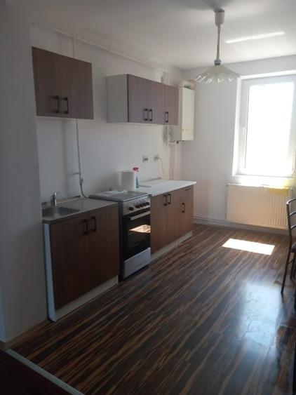 Apartament cu 3 camere decomandat în Gării