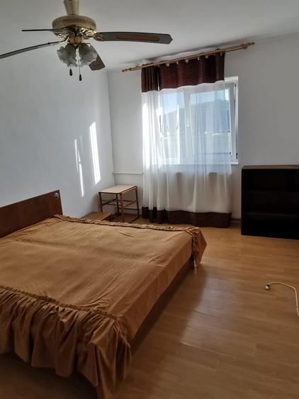 Apartament cu 2 camere decomandat în Dacia
