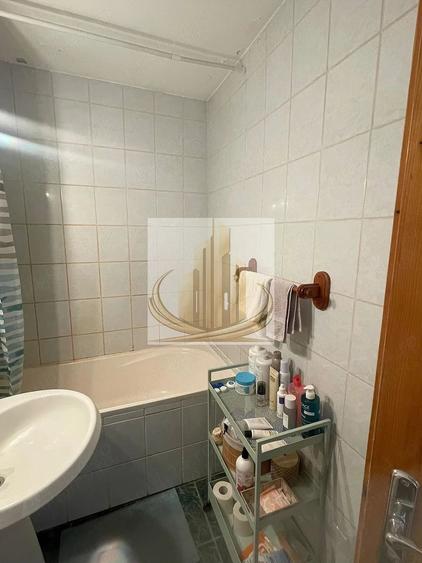 Apartament cu 2 camere decomandat în Aradului