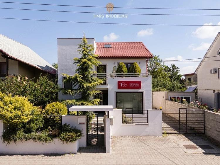 Casă cu Teren 756 Mp în Dumbrăvița
