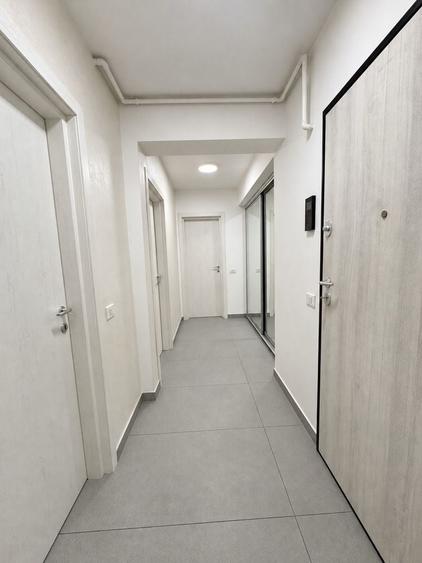 Apartament cu 2 camere în Apărătorii Patriei