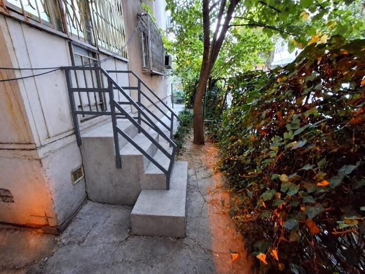 Apartament cu 2 camere decomandat, mobilat în Sebastian
