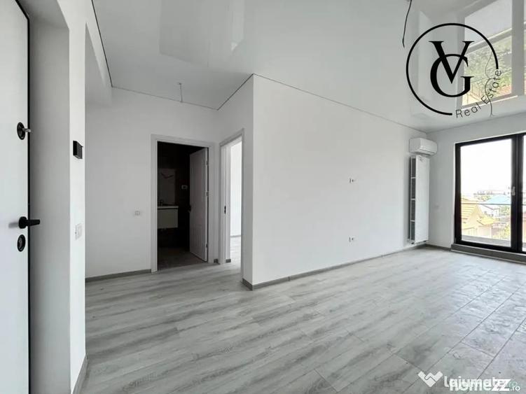 Apartament cu 2 camere semidecomandat, mobilat în Central