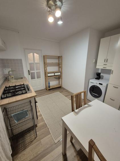 Apartament cu 2 camere semidecomandat în Iancului