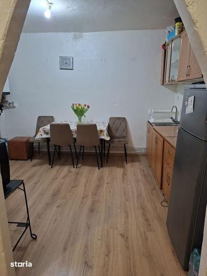 Apartament cu 4 camere decomandat în Feldioara