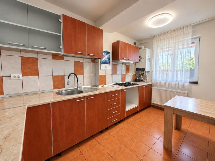 Duplex cu 3 camere cu Canalizare în Pantelimon
