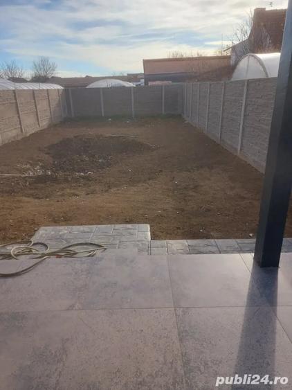 Casă cu 3 camere cu Teren 300 Mp în Utvin