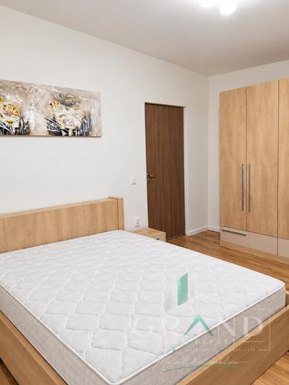 Apartament cu 2 camere decomandat, mobilat în Iris