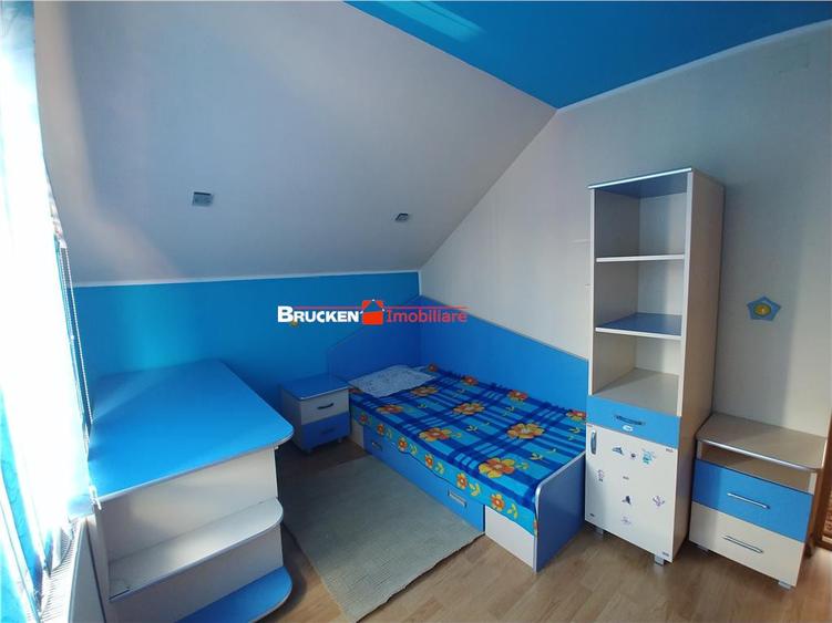 Casă cu 3 camere cu Teren 800 Mp în Central
