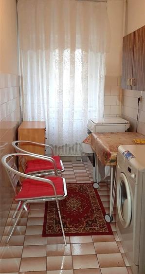 Garsonieră decomandată în Timpuri Noi