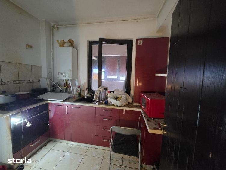 Apartament cu 2 camere decomandat în Ozana