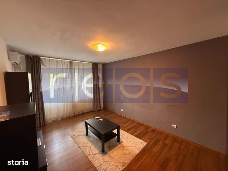Apartament cu 3 camere în Vitan