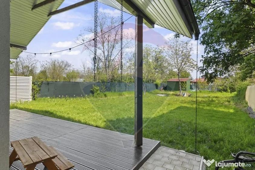 Casă cu 4 camere cu Teren 952 Mp în Moara Vlăsiei