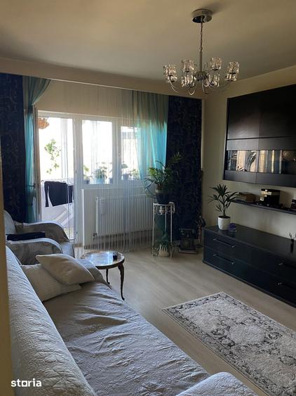 Apartament cu 2 camere decomandat în Exterior Vest