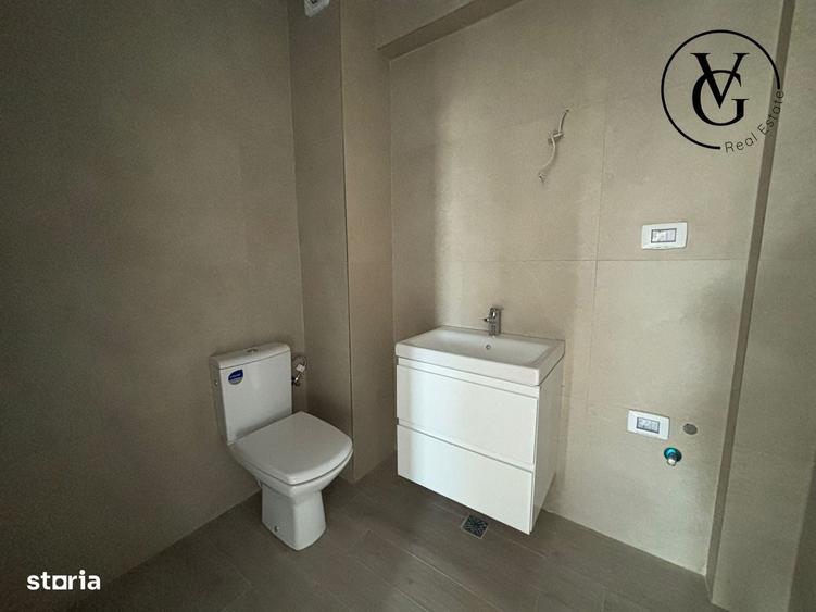Apartament cu 3 camere semidecomandat în Nord