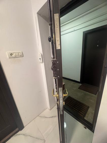 Garsonieră decomandată în 13 Septembrie