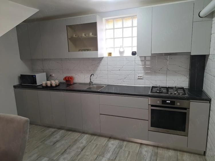 Casă cu 2 camere cu Teren 439 Mp în Iris