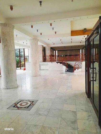 Casă cu 4 camere în Herăstrău
