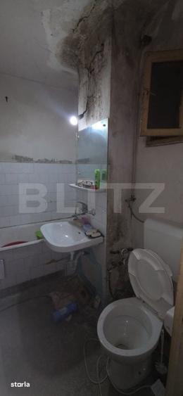 Apartament cu 3 camere în Andrei Mureșanu