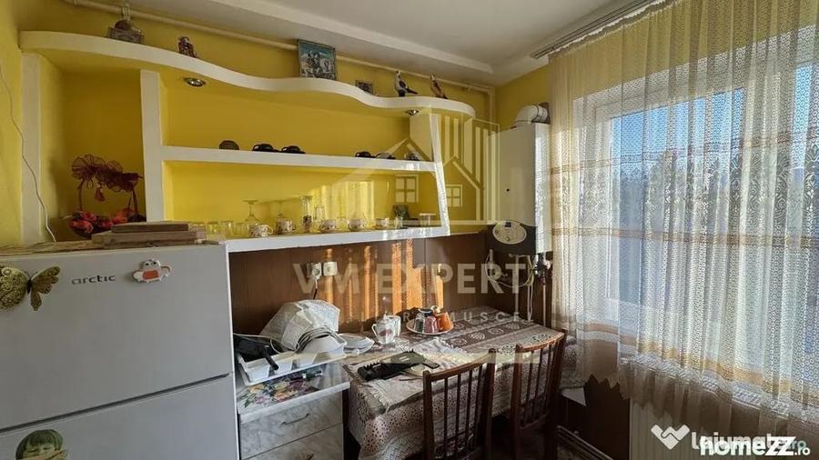 Apartament cu 2 camere semidecomandat în Central