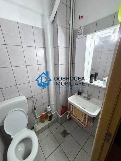 GARSONIERA CF 3, ETAJ 3, BAIE PROPRIE - 3