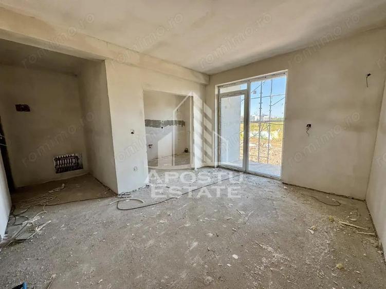Apartament cu 3 camere semidecomandat în Calea Urseni